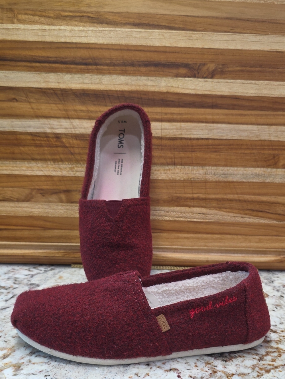 TOMS Good Vibes Felt Faux Shearling Slip-On Shoes – Sz 9.5